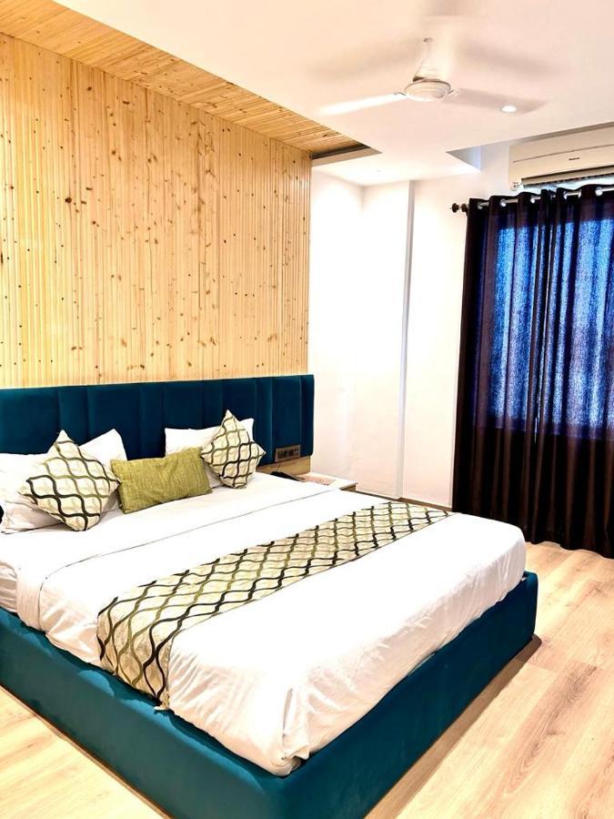 Hotel King'S Way Amritsar Esterno foto